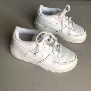 Toddler Nike Air Force 1’s